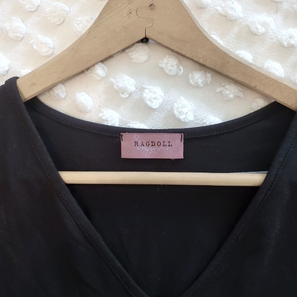 RAGDOLL Top, LS, Ruffle, Cropped, Small, Black - Picture 3 of 3